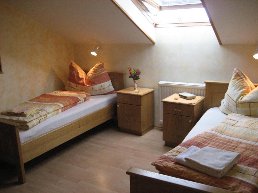 Gaestehaus Zieserl Deutsch Kaltenbrunn Room photo