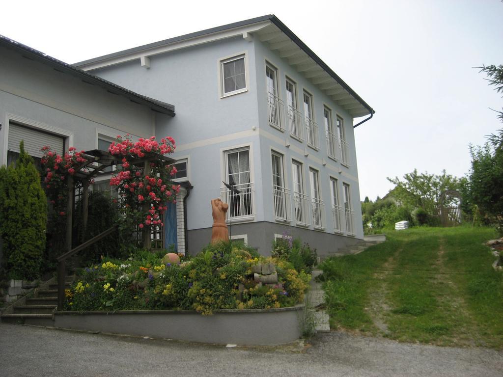 Gaestehaus Zieserl Deutsch Kaltenbrunn Exterior photo